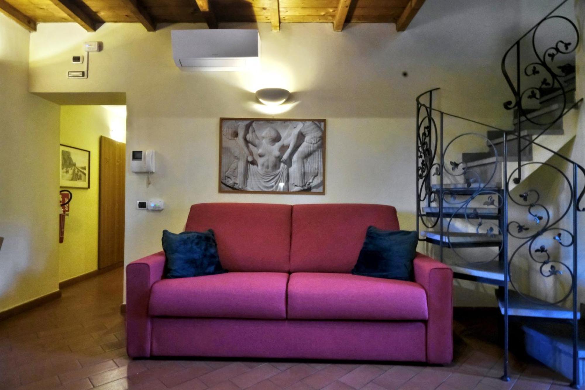 Wine Barbaresco Apartamento Florencia