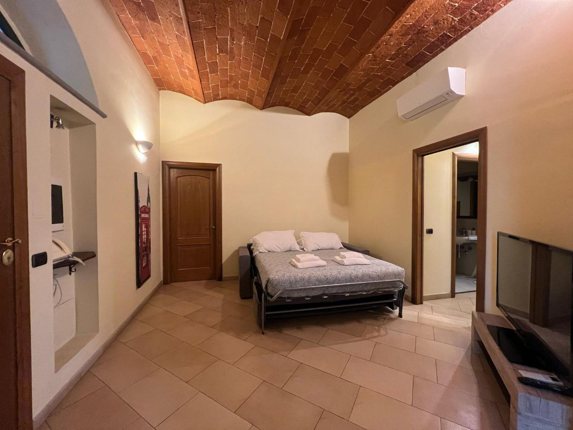 Wine Barbaresco * Florencia